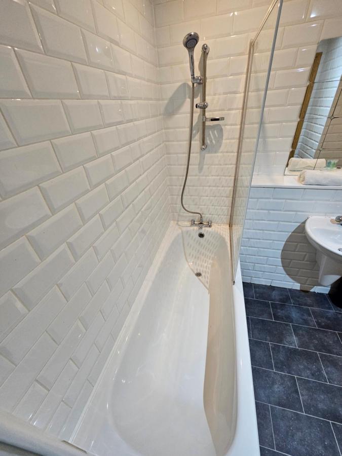 65 Renfield St 2 Bed Apartment Glasgow Exterior photo